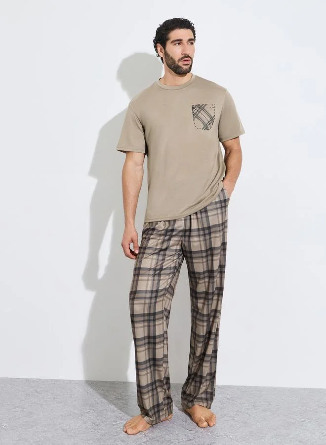 Styli Men Brown Contrast Pocket T-Shirt And Checked Pyjama Set