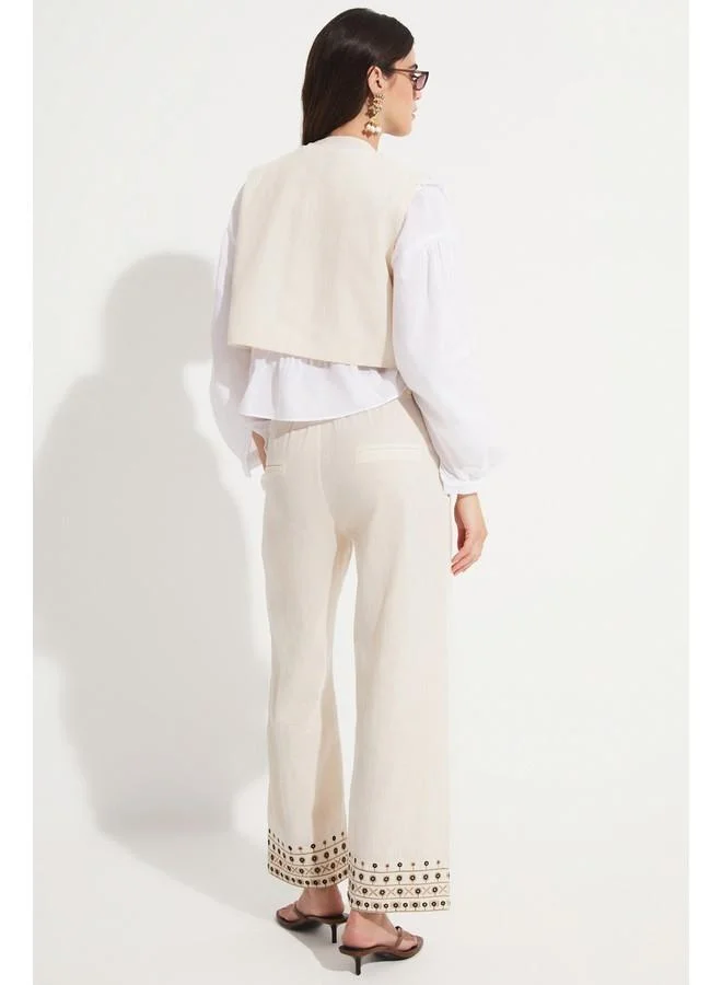 جون June Women 100% Cotton Embroidered Detailed Vest Trouser Set Ecru