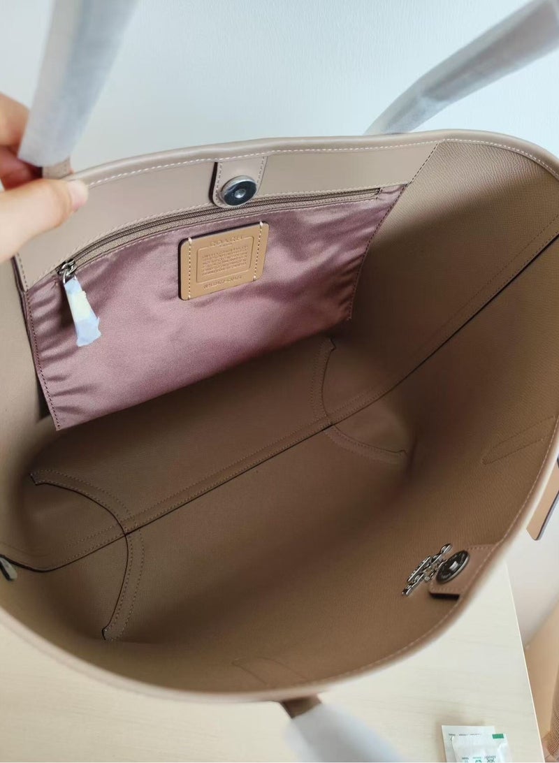 كوتش اوت ليت حقيبة حمل نسائية COACH للنساء حقيبة يد - Image 4