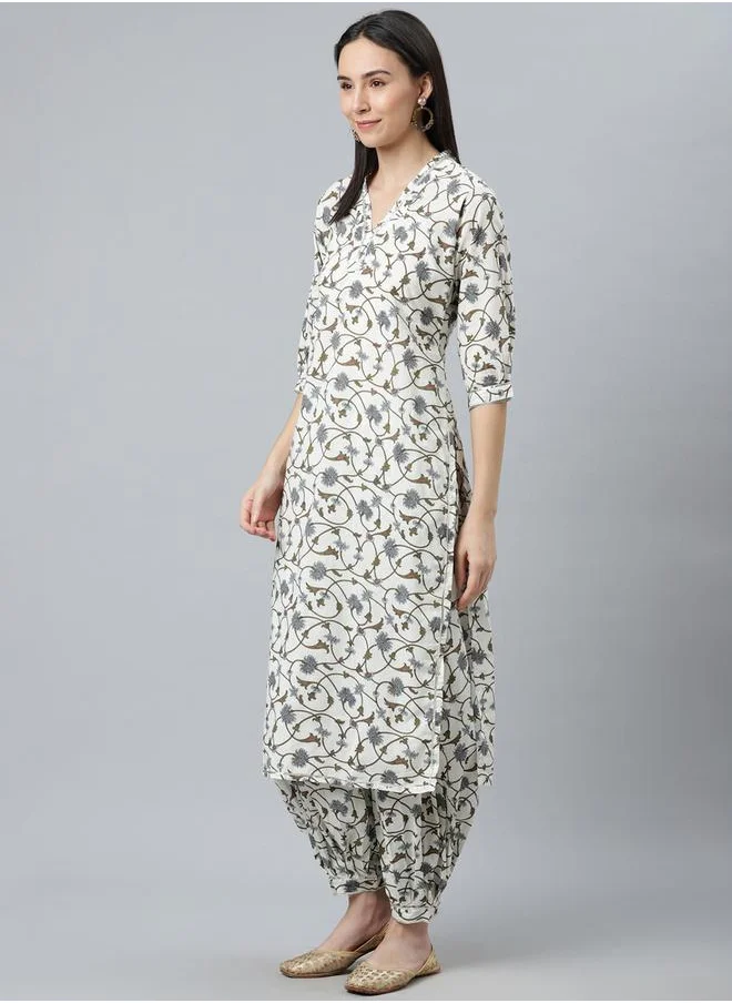 لباس Printed Straight Kurta and Printed Salwar with Dupatta Set by Styli