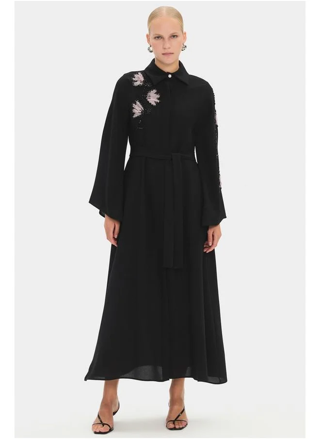 جون June Women Embroidered Detailed Abaya Black