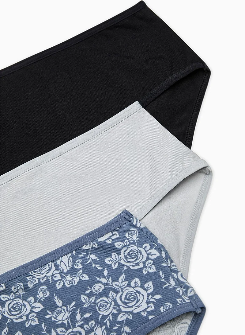 Penti Multicolour Simple Roses Cover Slip Panties - Pack Of 3 for Women | Best Price UAE