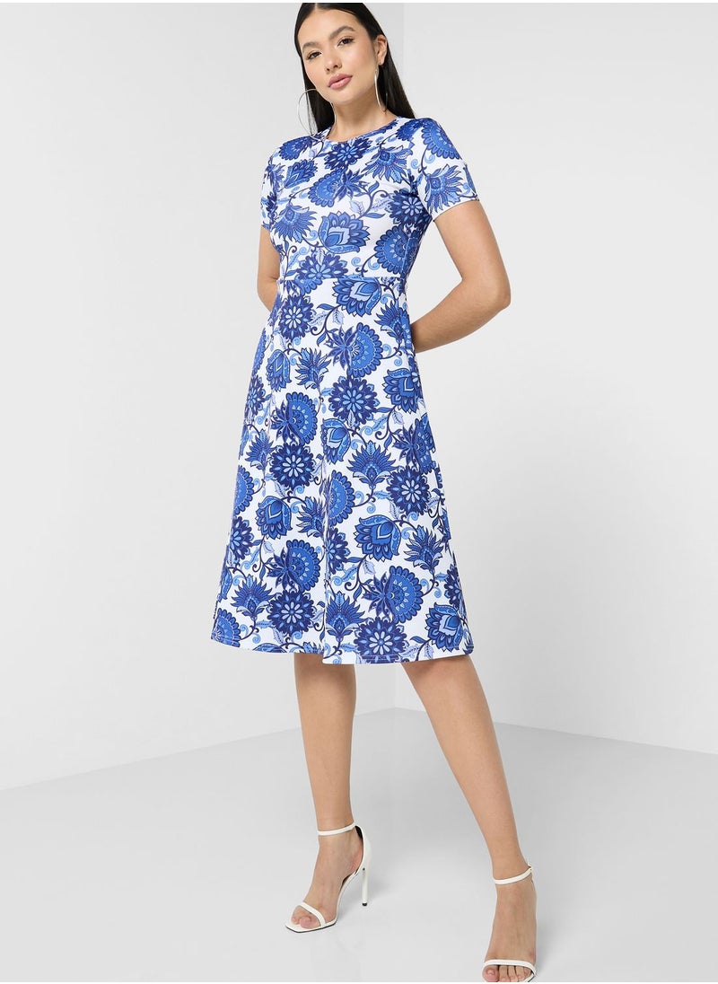 boohoo Printed Pleat Detail Skater Dress  - Image 4