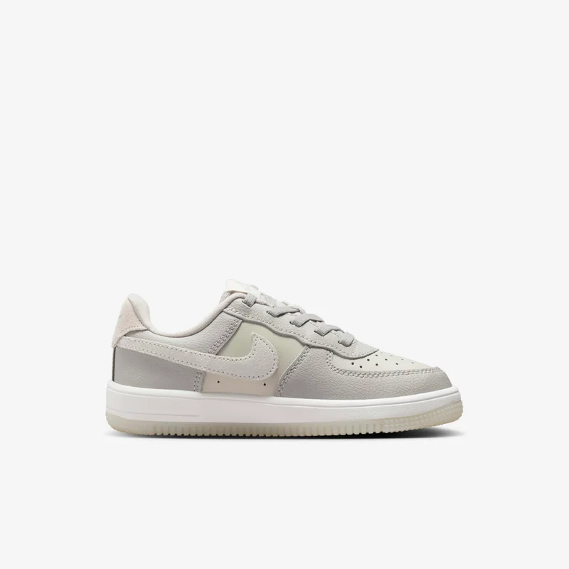 Nike Kids' Force 1 Low LV8 EasyOn Shoes