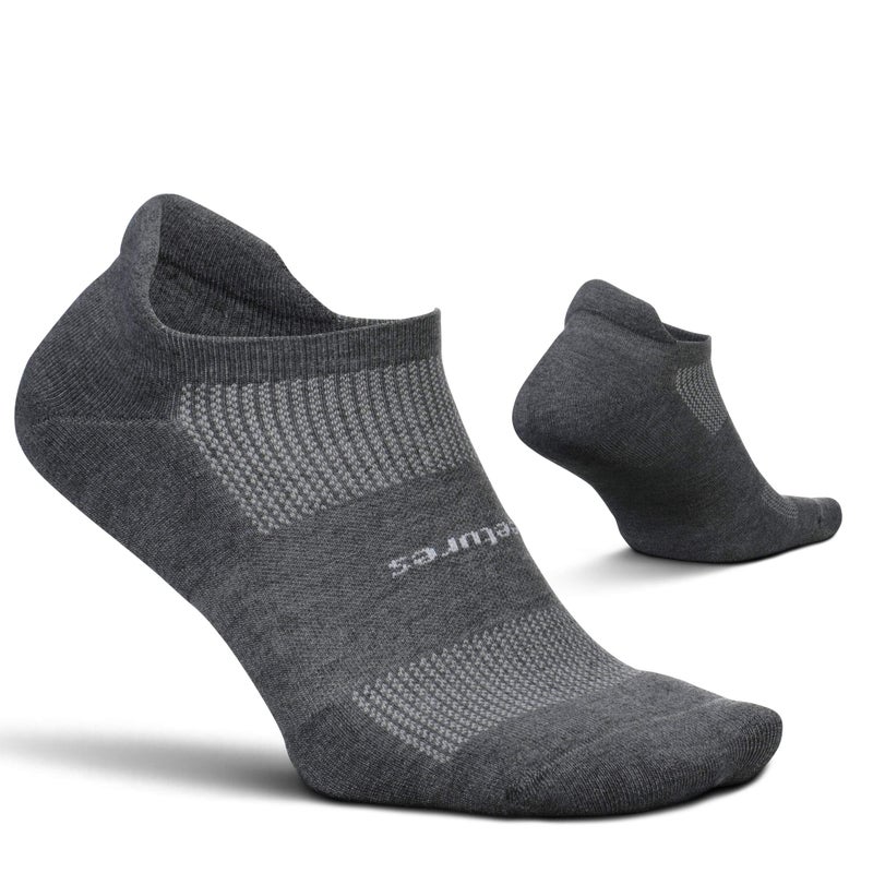 Feetures High Performance Max Cushion Ankle Sock - Tab Socks for Women & Men with Heel Tab - Heather Gray, S (1 Pair) - Image 1