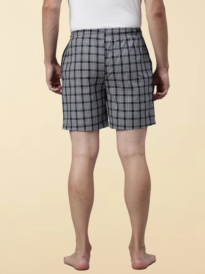 جوفن شورت رجالي كاروهات كحلي وأبيض