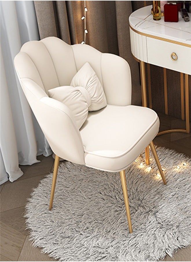 Round Flower Petal Shaped Cushion Chair With Golden Legs - pzsku/Z960089E7D282978F3276Z/45/_/1704365443/67a3bd29-f6ed-43d8-95a0-5954f1e8300c