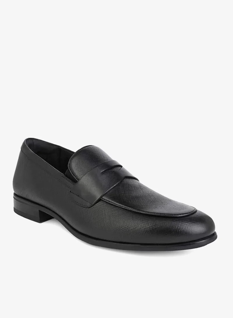 دوتشيني Men Textured Leather Loafers