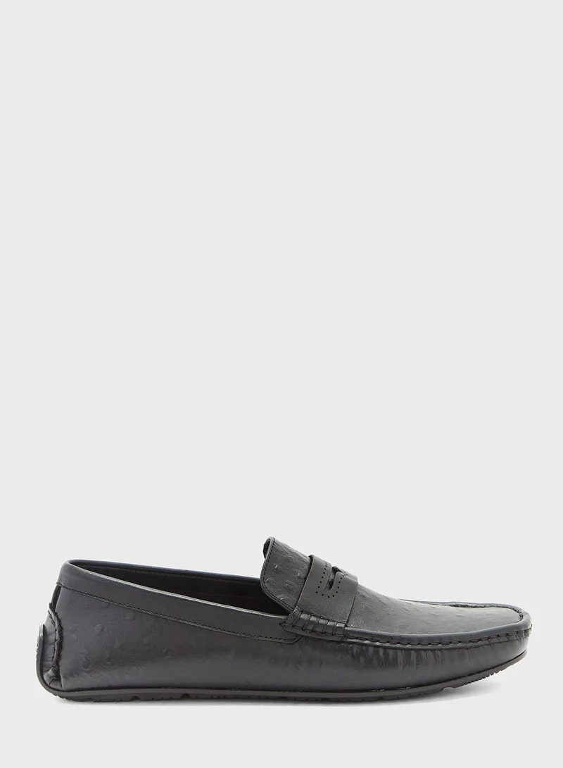 Robert Wood Genuine Leather Ostrich Print Loafers