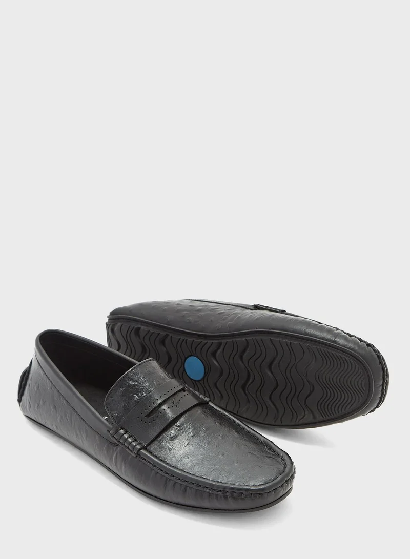 Robert Wood Genuine Leather Ostrich Print Loafers