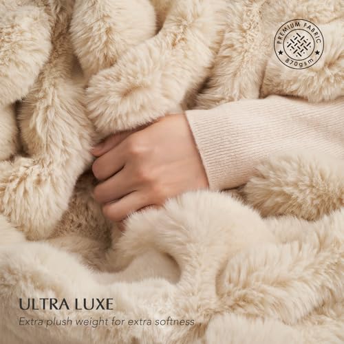 EverGrace Ultra Soft Luxury Fluffy Faux Rabbit Fur Throw Blanket, Thick Warm Bubble Throw for Bed, Cozy Plush Reversible Blankets for Couch, Chair, Sofa, Cream, 50x60 Inches - Image 3