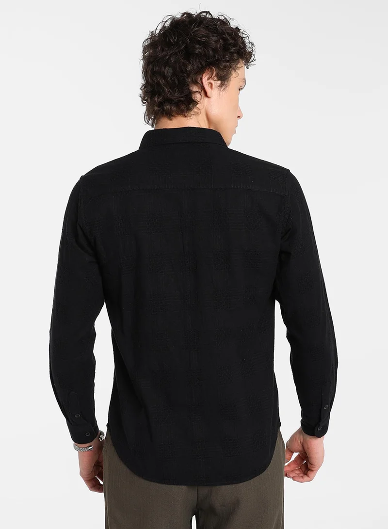 كامبوس سوترا Men's Midnight Black Hive-Checkered Shirt
