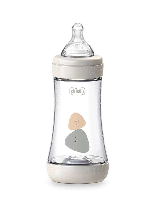 شيكو زجاجة رضاعة مثالية  مل تدفق متوسط سيليكون عمر شهرين+ محايد
