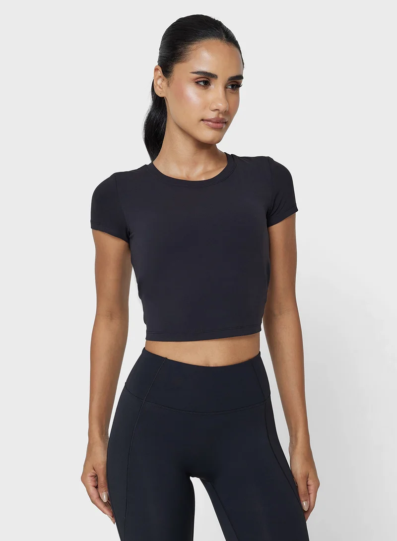 فورورد Fitted Sculpting T-shirt