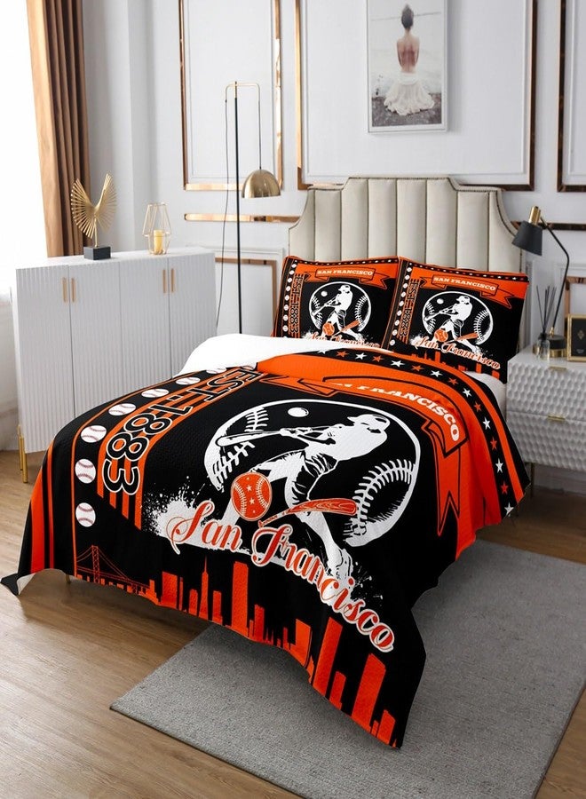 طقم غطاء سرير رياضي للأطفال من جيجيلويو، مقاس كوين، بتصميم مستوحى من البيسبول، مناسب لجميع الفصول، مع غطاءين للوسائد، مصنوع من الألياف الدقيقة. يتضمن غطاء سرير مبطن بتصميم مدينة البيسبول، مناسب لجميع الفصول، مع غطاءين للوسائد. - Image 4