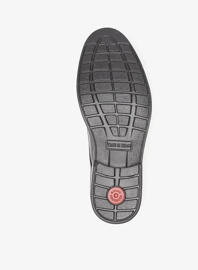 Le Confort Solid Derby Shoes with Lace-Up Closure