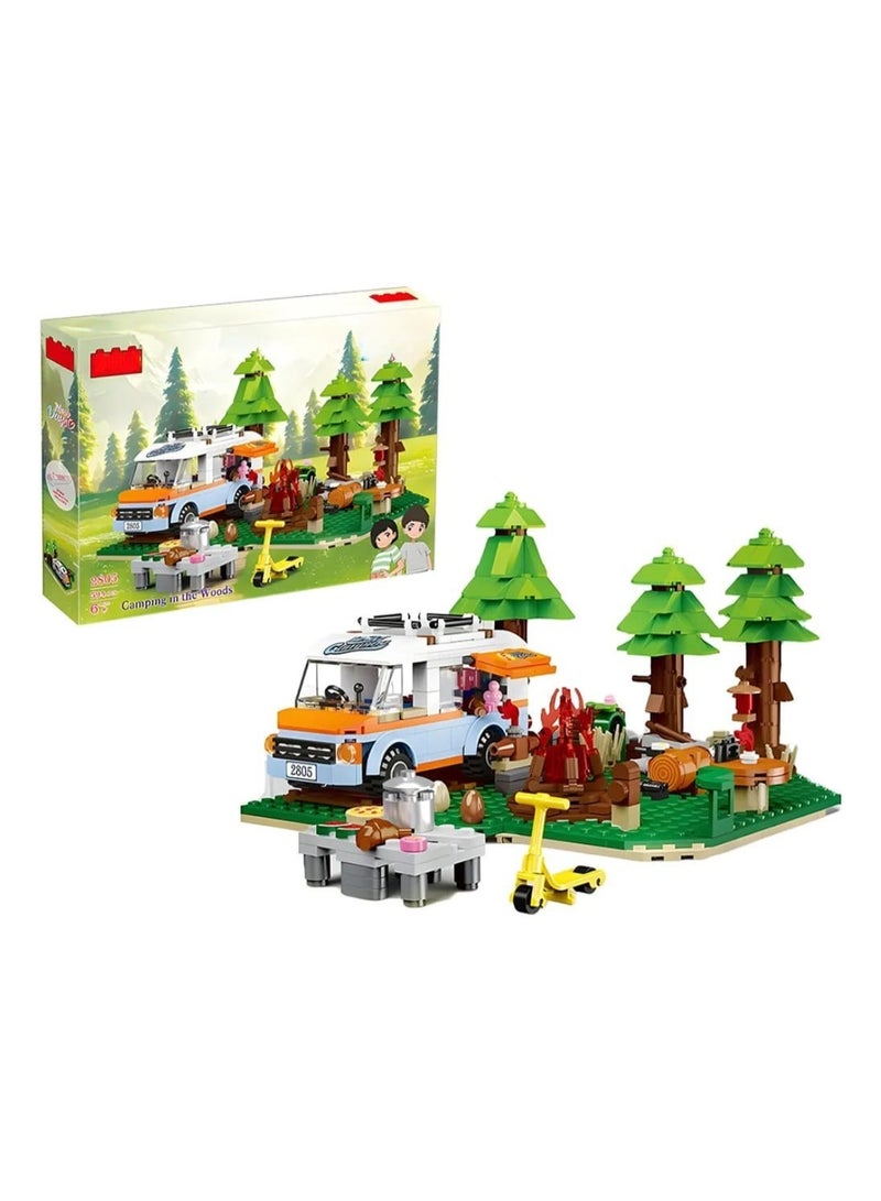 كوجو مجموعة بناء رحلة التخييم في الغابة – 594 قطعة - Image 1