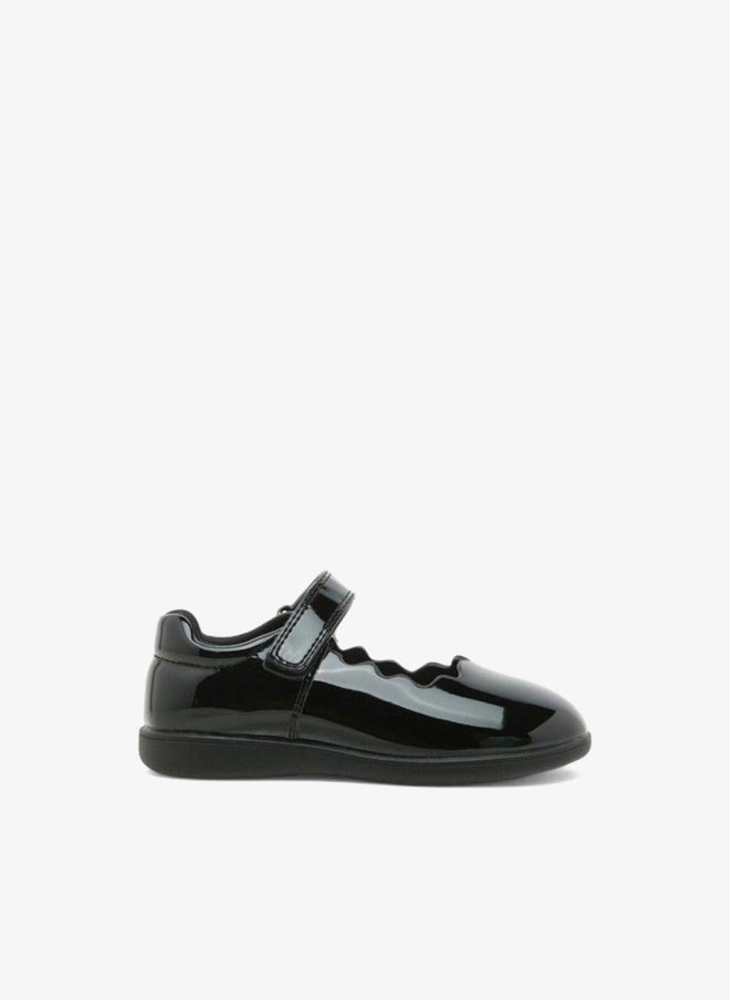 JUNIORS Scallop Detail School Shoes With Hook And Loop Closure - Image 3