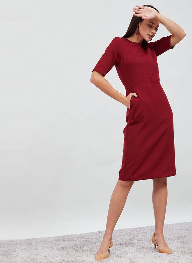 SALT ATTIRE Maroon Round Neck Sheath Dress - Image 5