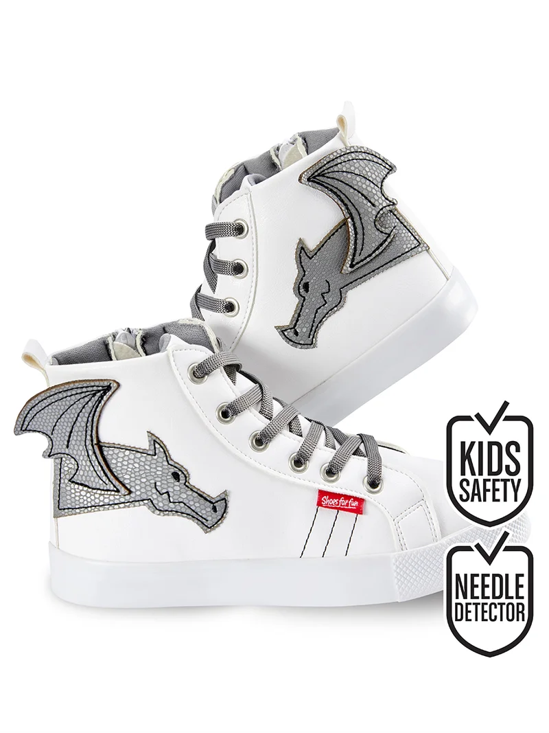 دينوكيدس أحذية رياضية بيضاء للأولاد بتصميم تنين
