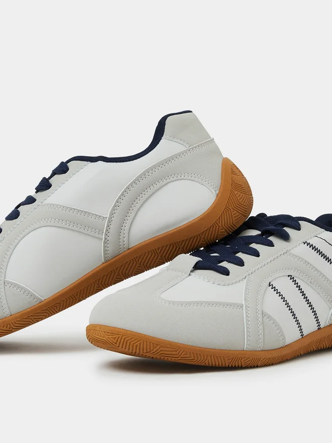 Styli beige Styli Men Retro Stitch Detail Lace-Up Casual Sneakers for Men | Best Price UAE
