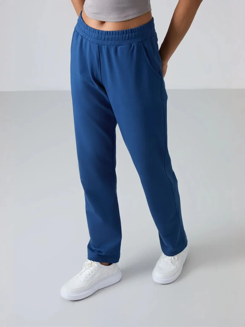 تومي لايف TOMMY Women’s Straight-Leg Fleece Sweatpants