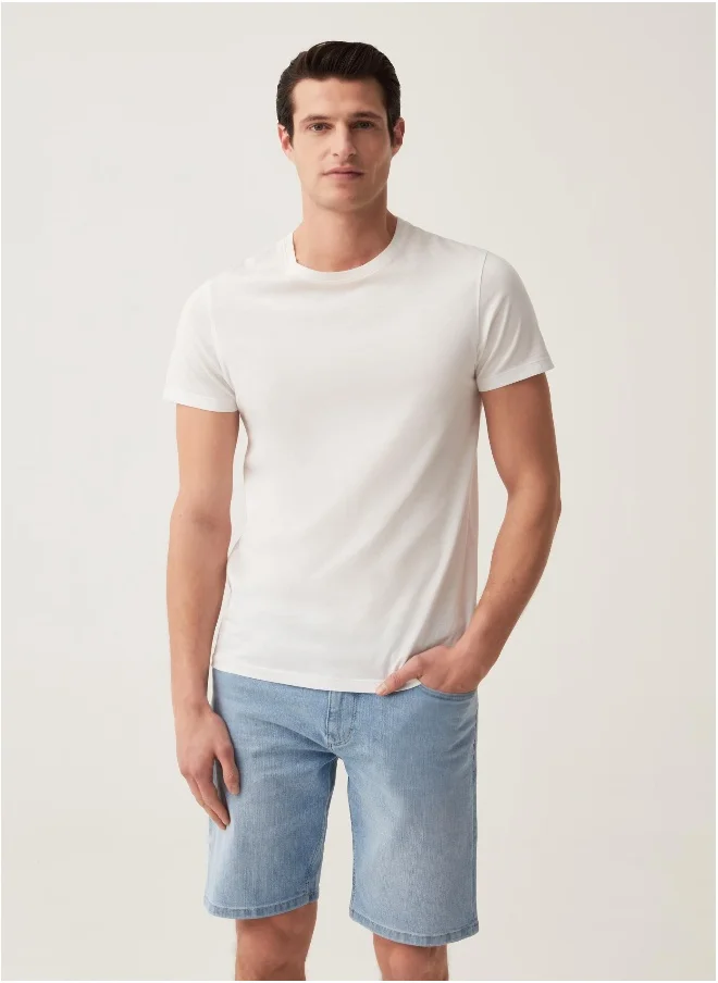 او في اس Regular-fit stretch denim Bermuda shorts