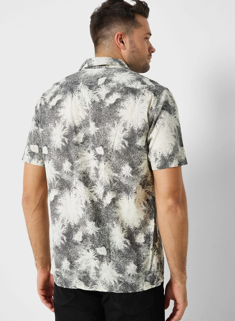 Levi's Graphic Regular Fit Shirt