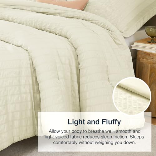 Quataly Queen Comforter Set Cream,3PCS Seersucker Lightweight Bedding Comforter for All Season, Queen Size(90''×90'' Comforter & 2 Pillowcases) - Image 4