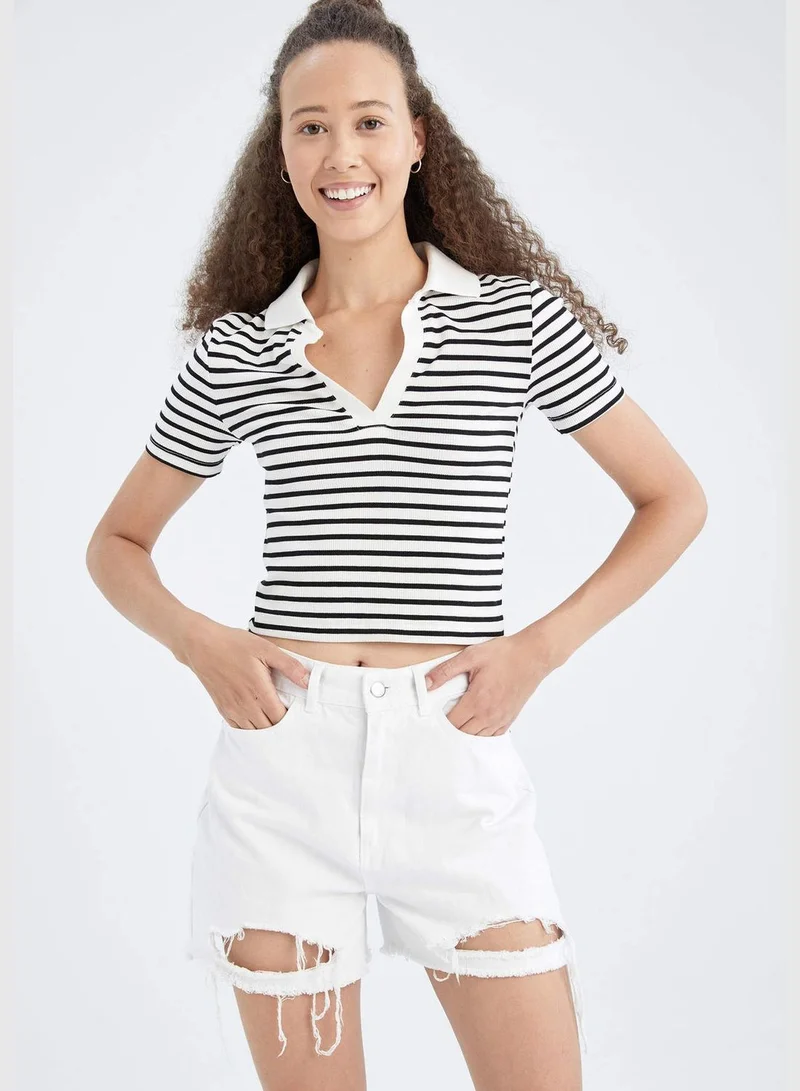 DeFacto Slim Fit V-Neck Short Sleeve Striped Crop Top