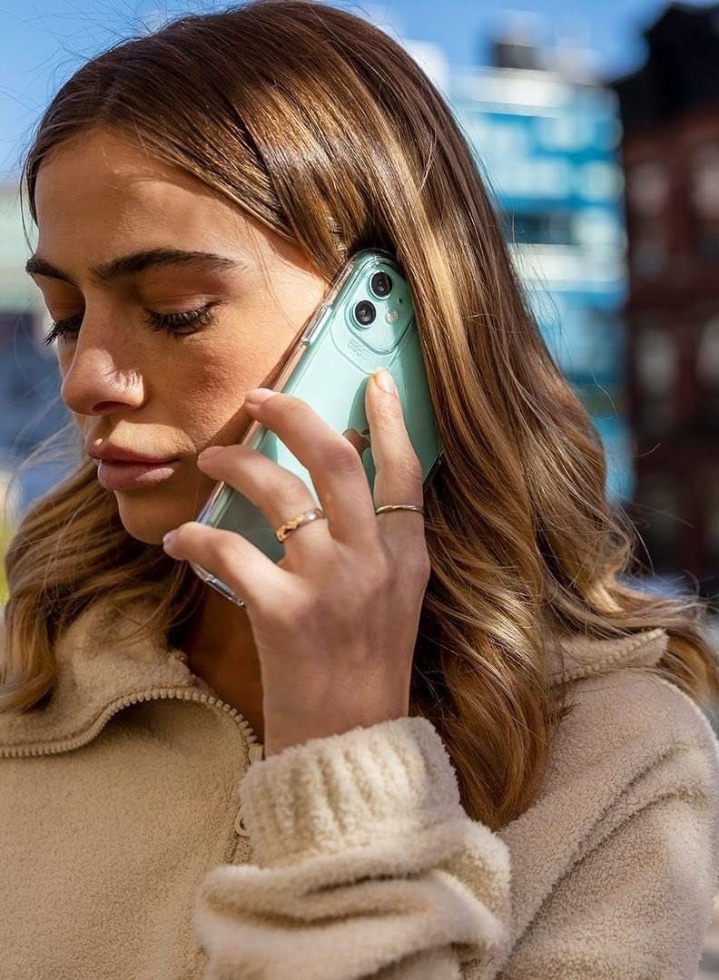 Gear4 for iPhone 11 6.1-Inch Case Transparent, Heavy Duty Durable 3-Layer [Not Yellowing][Military Grade Drop Protection] Shockproof/DropProof Protective Cover - Clear - Image 4