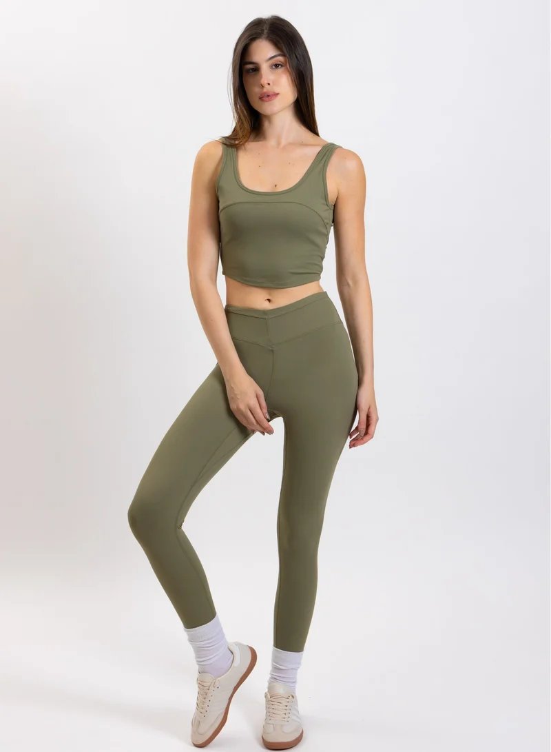 SHAPES DETAILED SOFT CROP TOP