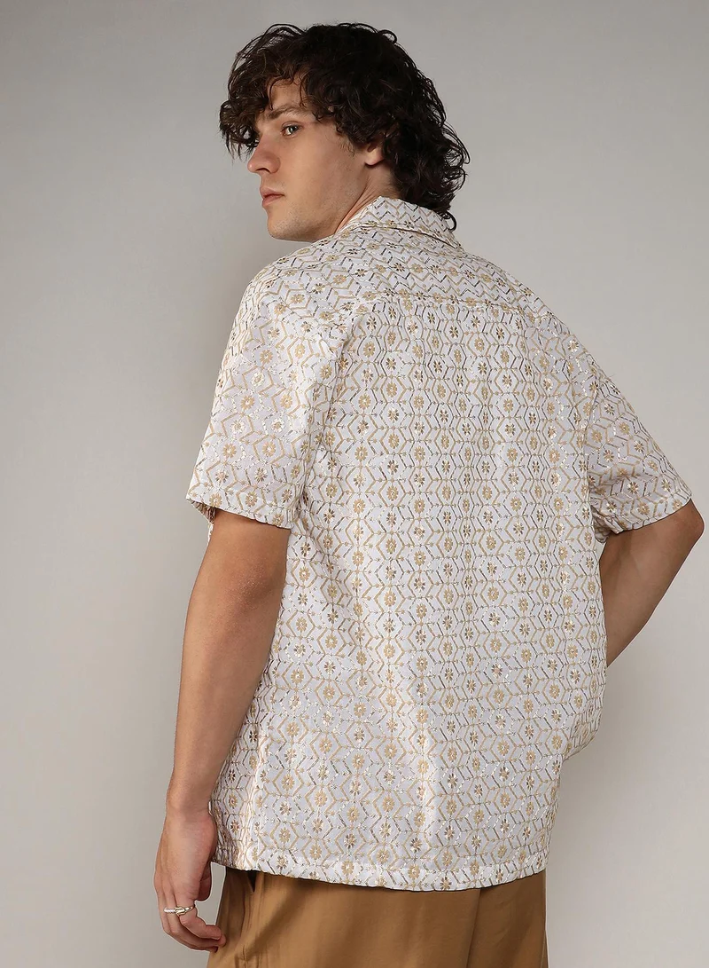 Campus Sutra Men's Off-White & Beige Embroidered Geometric Shirt