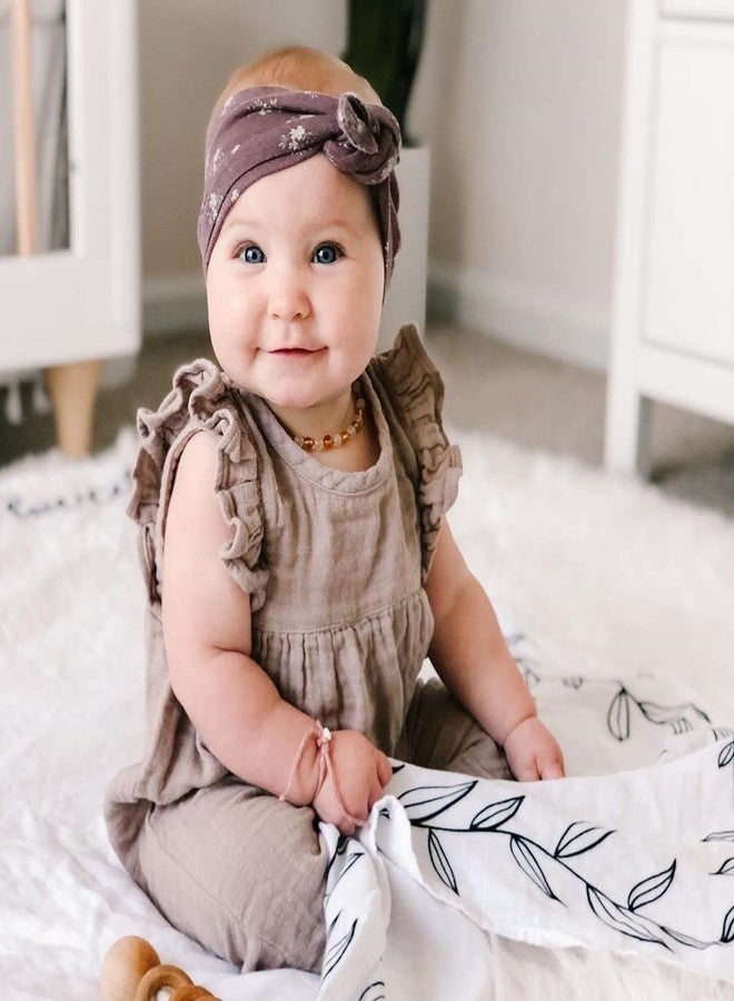 Pondering Pine Organic Baby Milestone Blanket - Boy or Girl, 1-12 Months, Neutral, 47'x47' with Wood Frame and Newborn Announcement Disc - Image 2