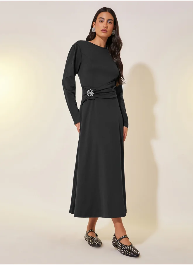 ستايلي Embellished Flower Long Sleeves Maxi Dress