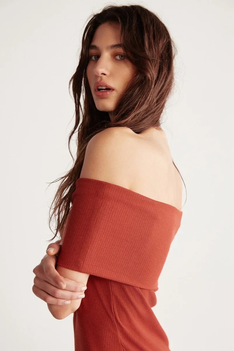 جريميلانج Julene Women's Flexible Ribbed Fabric Bardot Collar Bodycon Body-hugging Midi Brick Color Dress