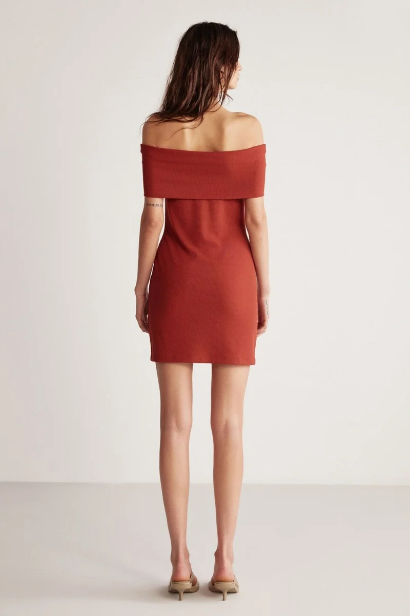 جريميلانج Julene Women's Flexible Ribbed Fabric Bardot Collar Bodycon Body-hugging Midi Brick Color Dress