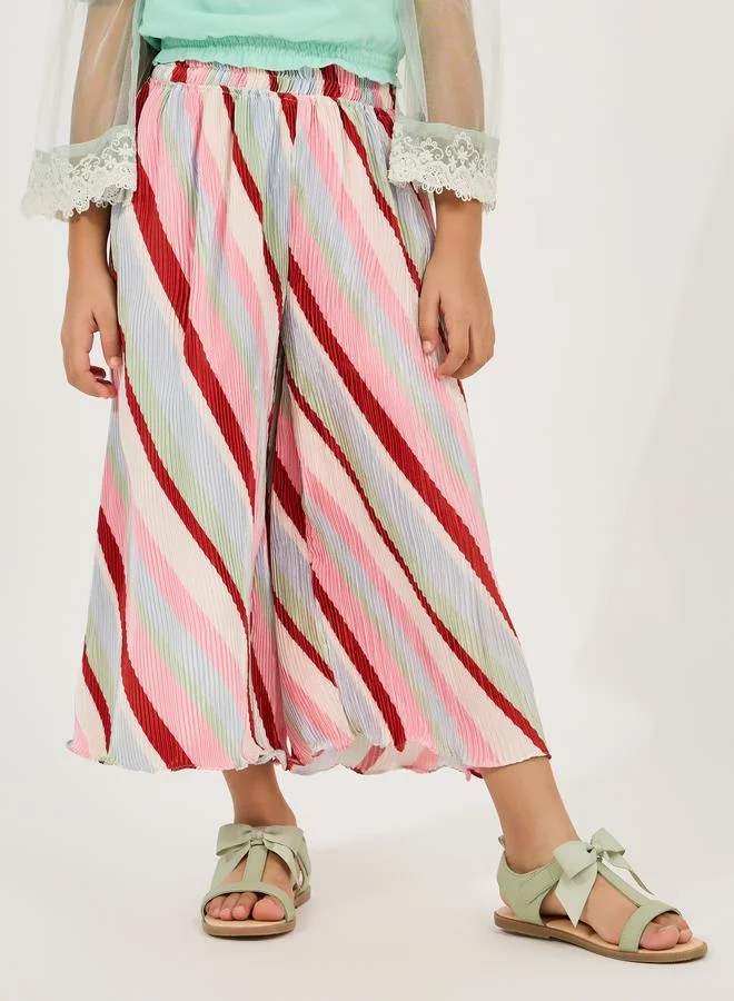 ستايلي Lace Insert Gathered Top & Plisse Pants Set