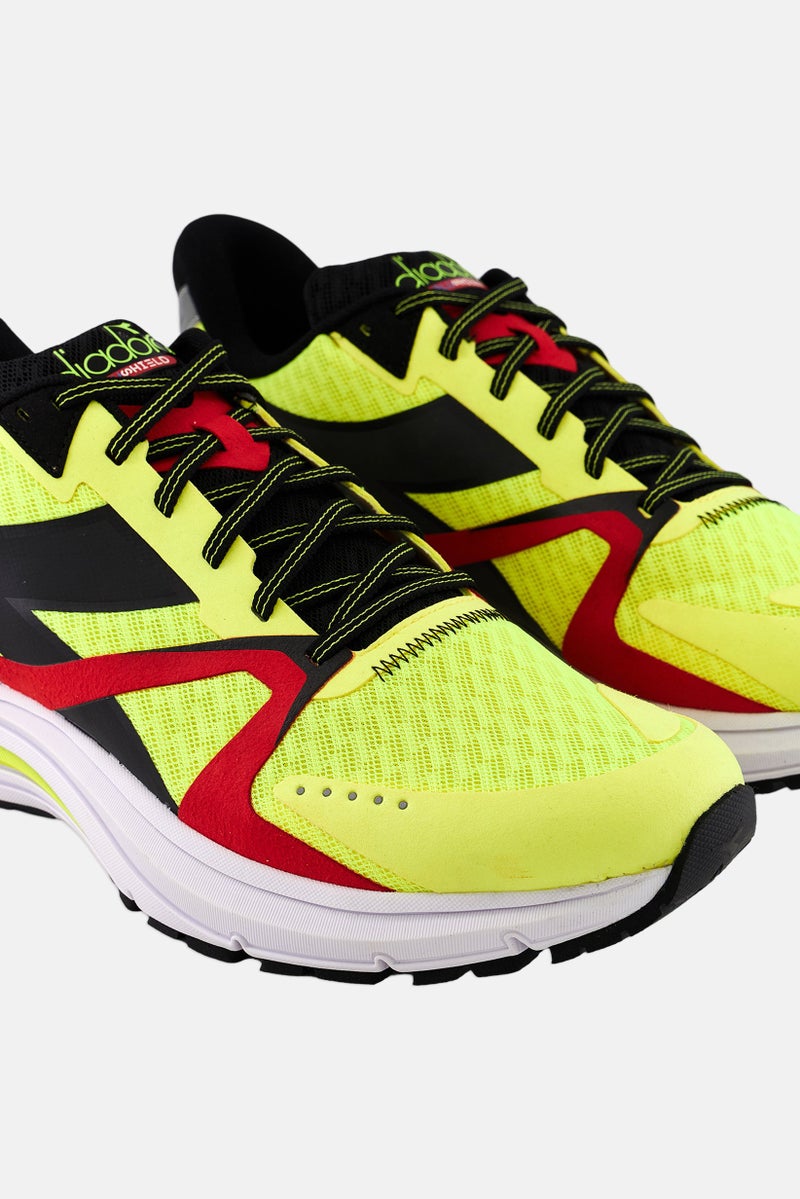 DIADORA أحذية تدريب رجالية مزودة بأربطة، صفراء - Image 4