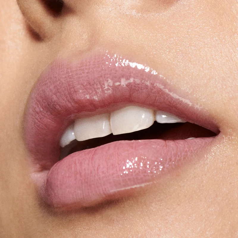 MAC Cosmetics Lipglass Air Non-Sticky Gloss - Behaved