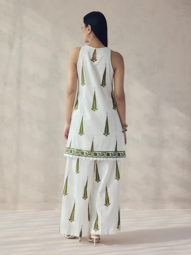 FIORRA Women's Off-White Printed Cotton Sleeveless Kurta Set SET0203 - Image 2