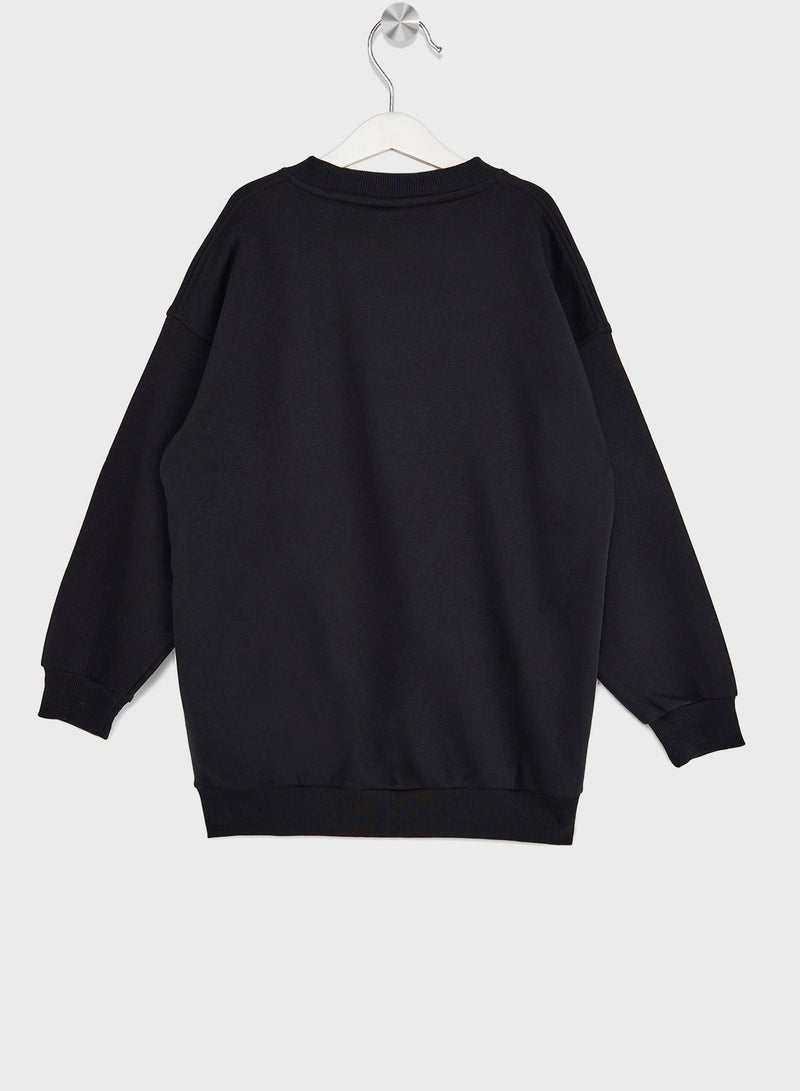 Nike Kids Club Fleece Oversized Sweatshirt - Image 2