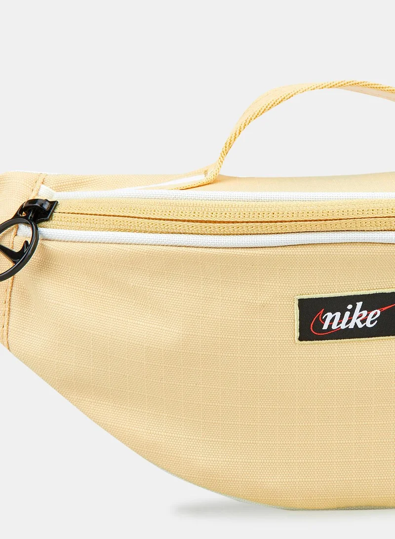 Nike Men's Heritage Retro Waist Pack
