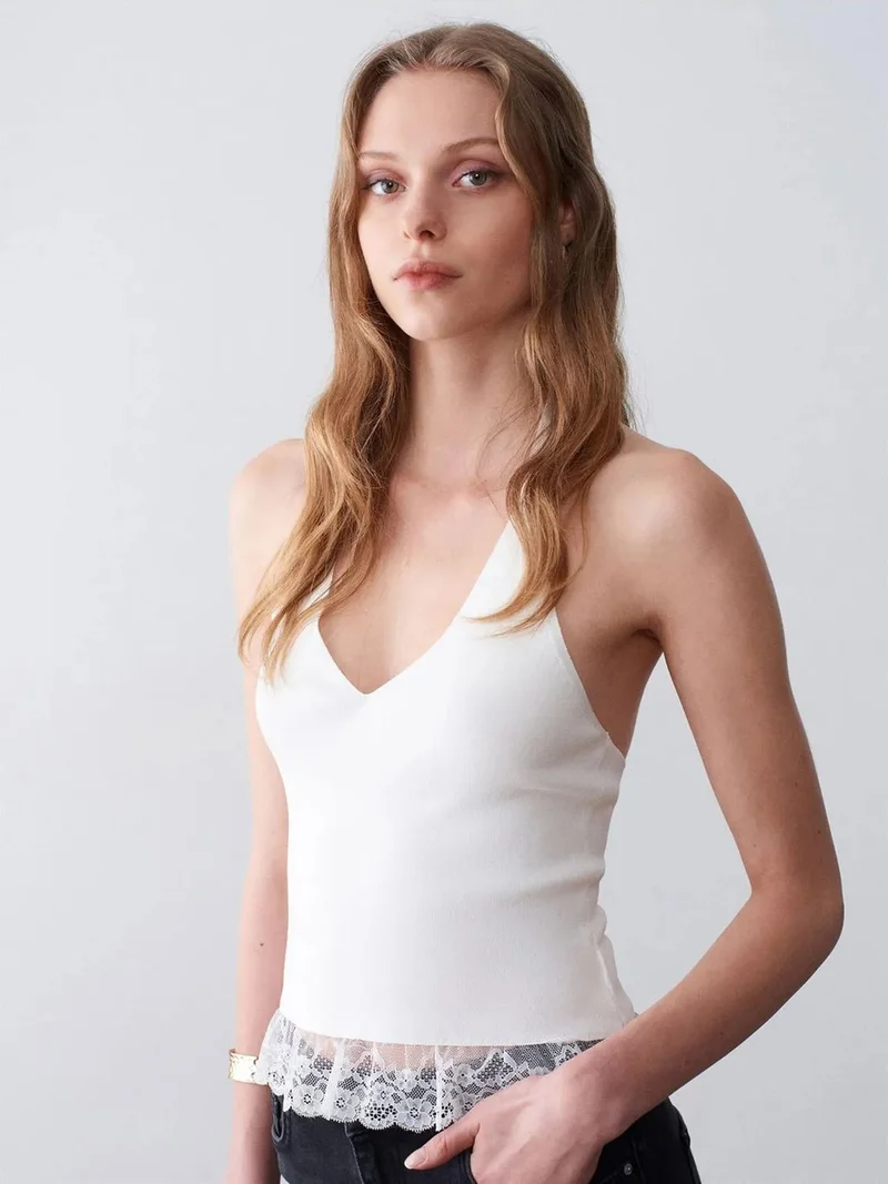 ديلفين DILVIN Sleeveless Ribbed Halterneck Blouse