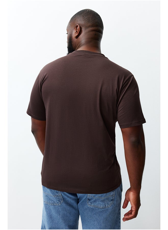 trendyol - Plus Size Dark Brown Slim/Fit-fit Comfort 100% Cotton Basic T-shirt TMNSS23TS00132 - Image 1