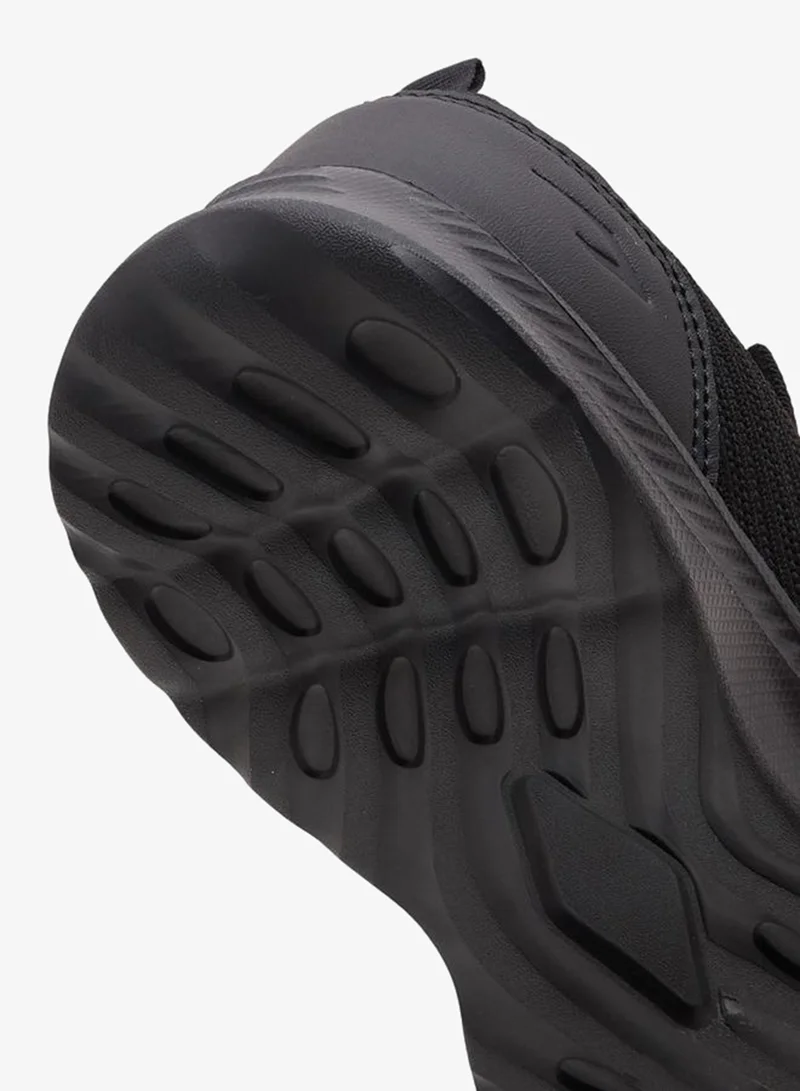 Dash BLACK Men Slip-On Sports Shoes for Men | Best Price UAE