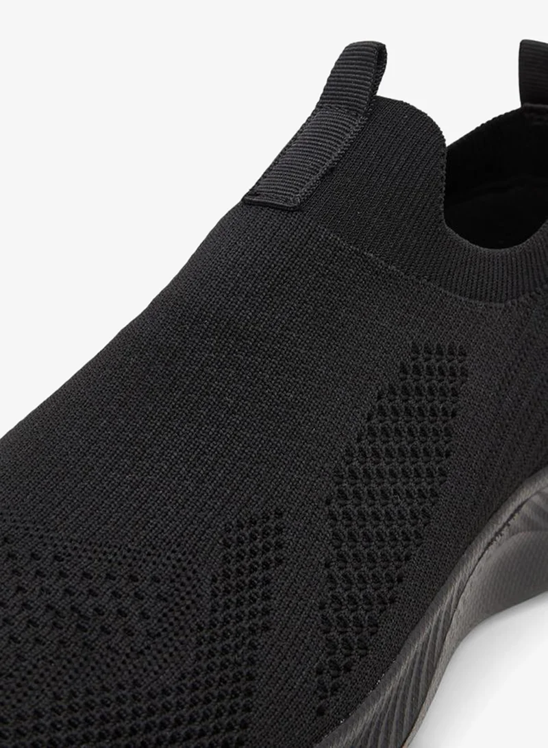 Dash BLACK Men Slip-On Sports Shoes for Men | Best Price UAE