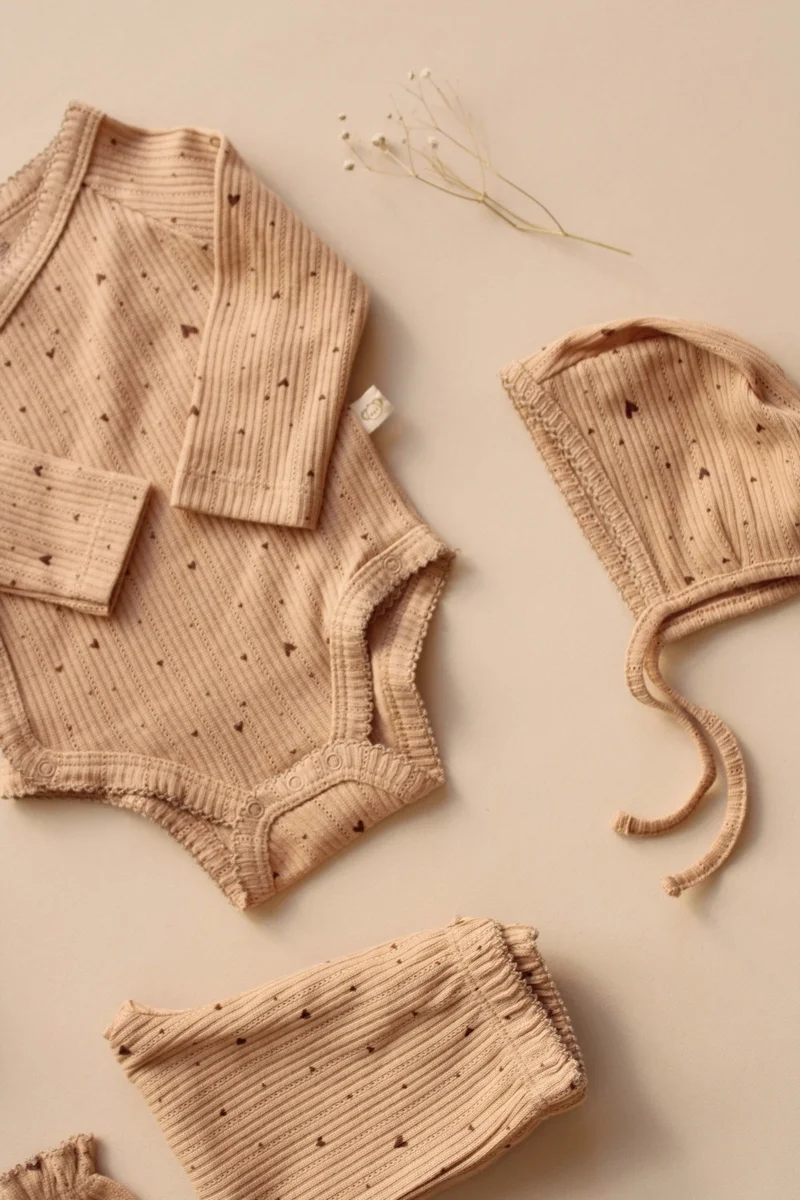 Ohlala Koala 5-Piece Double Breasted Newborn Set Heart Printed Model 5