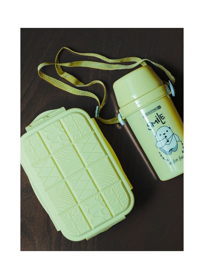 Royalford Lunch Box and Water Bottle with Cutlery Box and Bottle Plastic Tiffin and Bottle Set for Kids Suitable for Schools with Sturdy Locks and Leak-Proof Multicolour 750, 450ml - Image 2