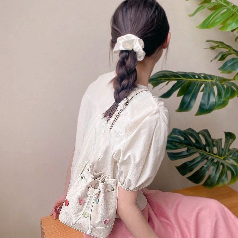 This Year'S Popular Summer Crossbody Bag For Women High-End Niche Design Heart Canvas Bucket Bag For Women - Image 3